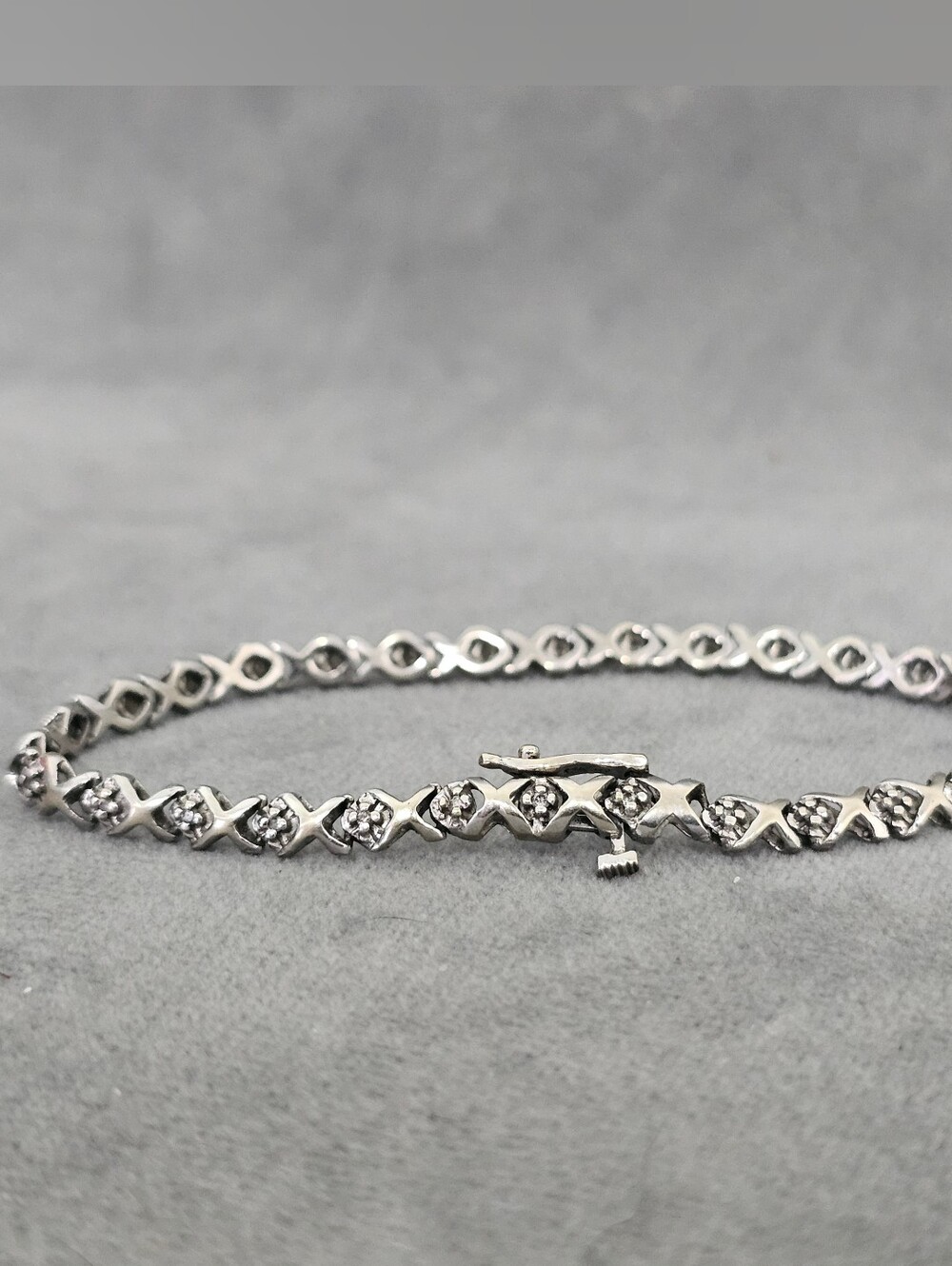 14k  Tennis Bracelet Solid  White Gold 7" With Diamond Accents